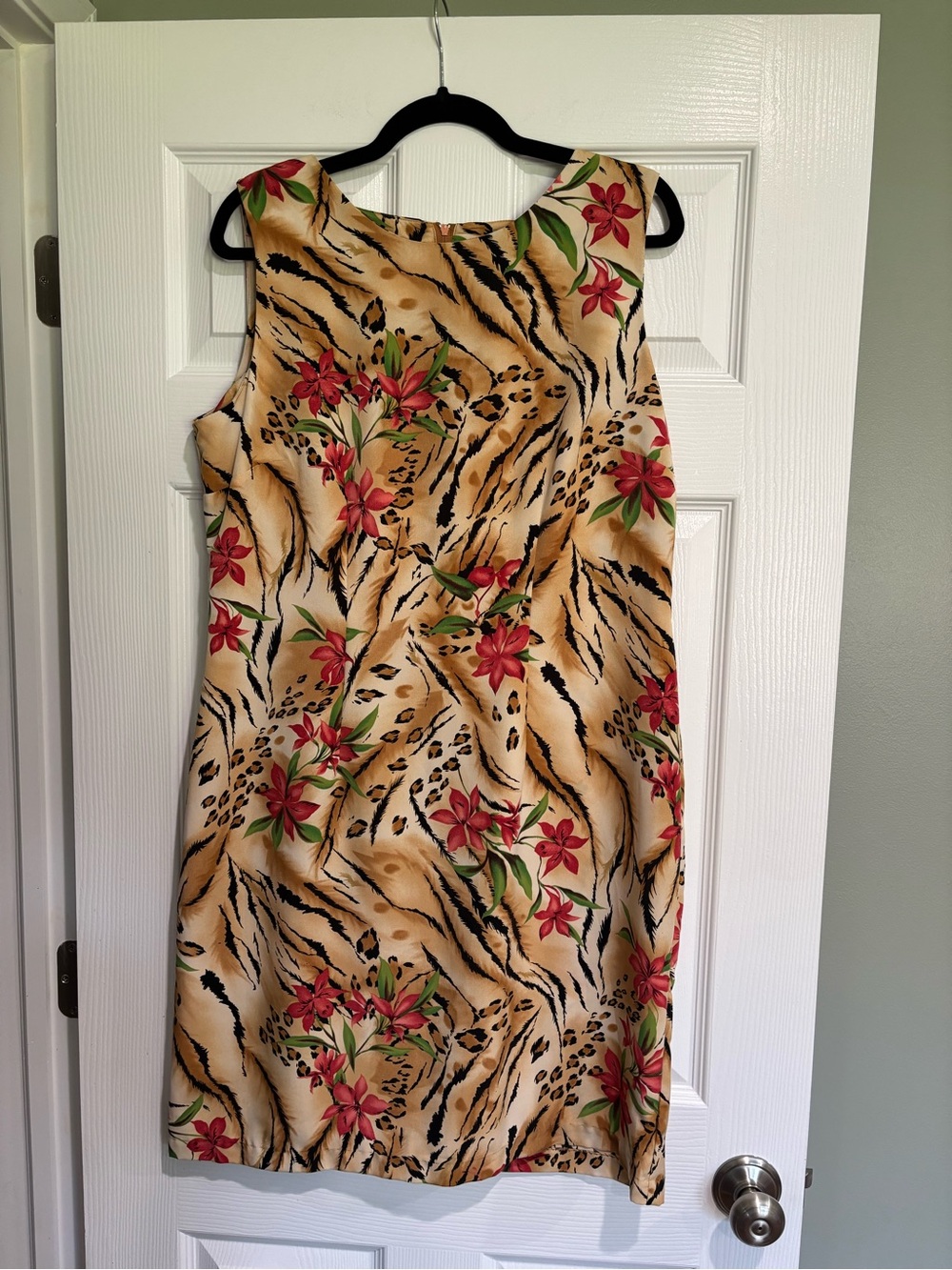 Bundle of two dresses. - Picture 4 of 5